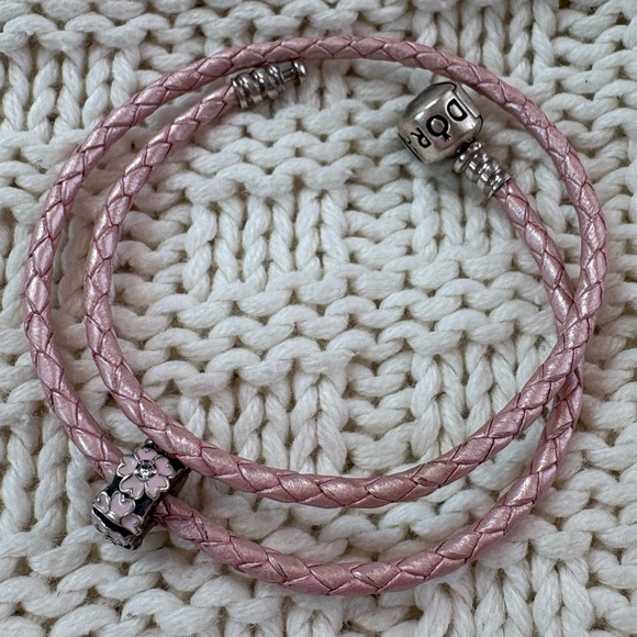 Pandora Pink Leather Double Wrap Bracelet with Pink Daisy Charm w Rhinestones - Picture 5 of 5